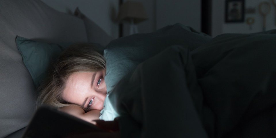 Le manque de sommeil provoque-t-il la prise de poids ?