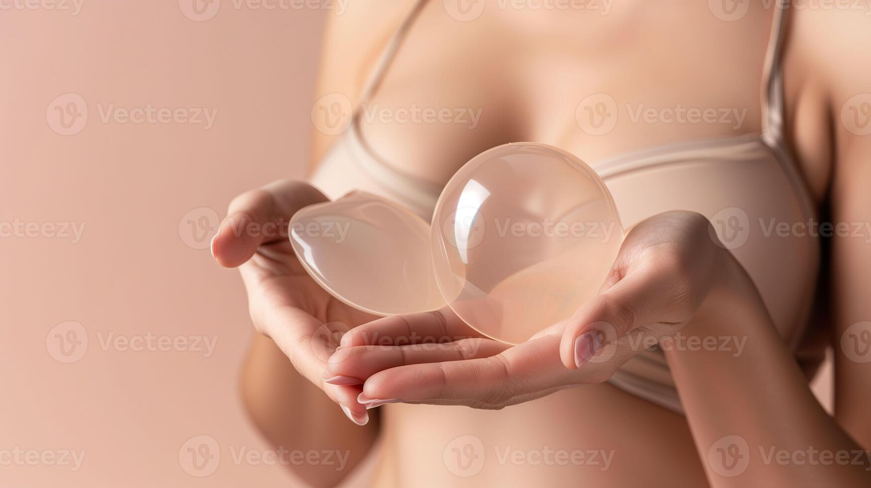 Comprehensive Comparison of Breast Augmentation with Prosthesis Procedure: London vs Istanbul
